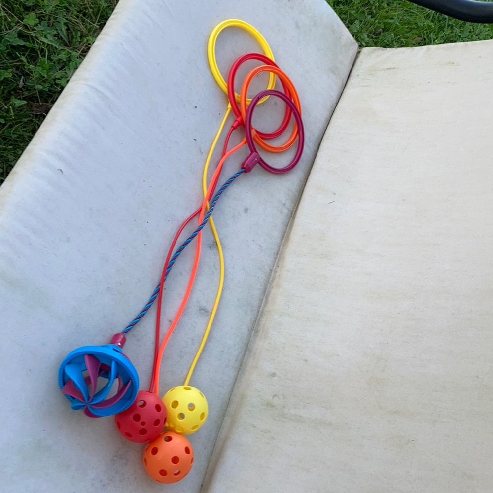 4 Piece Skip It Toy Lot